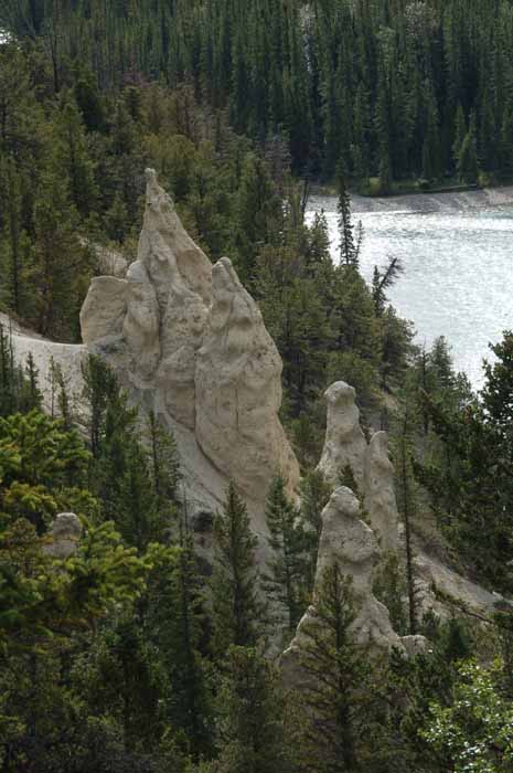 hoodoos on Tunnel Mtn